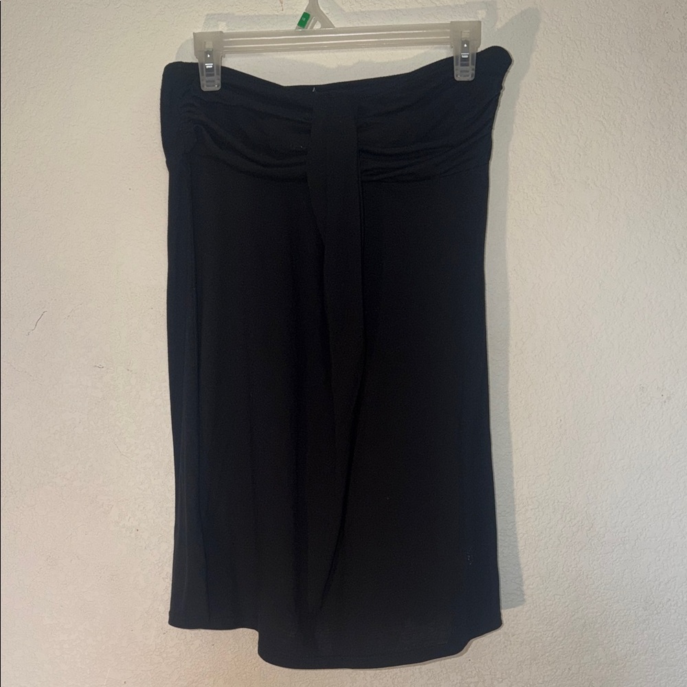 Black Women's strapless top